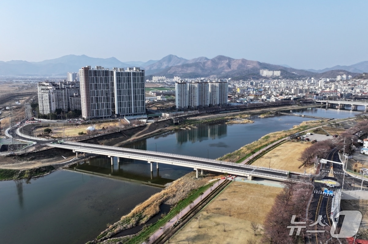 다음달 6일 개통하는 밀양 남천2교.(밀양시 제공. 재판매 및 DB금지)