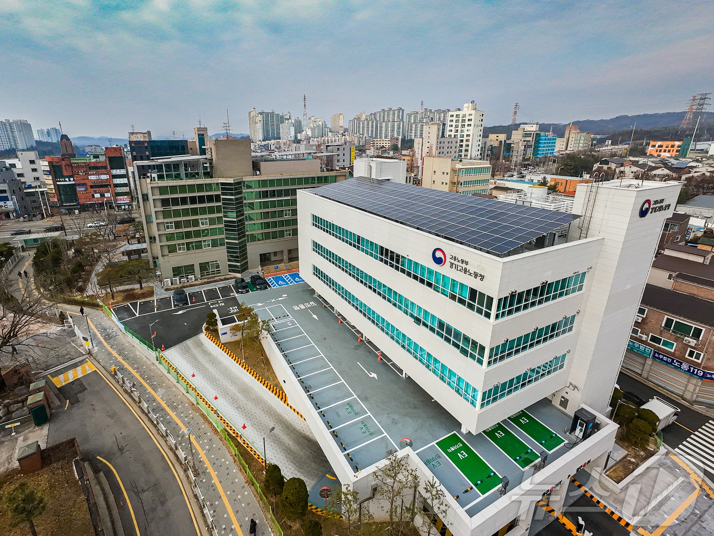 경기지방고용노동청 전경. (경기지방고용노동청 제공. 재판매 및 DB 금지) 2026.3.30 ⓒ 뉴스1 김기현 기자