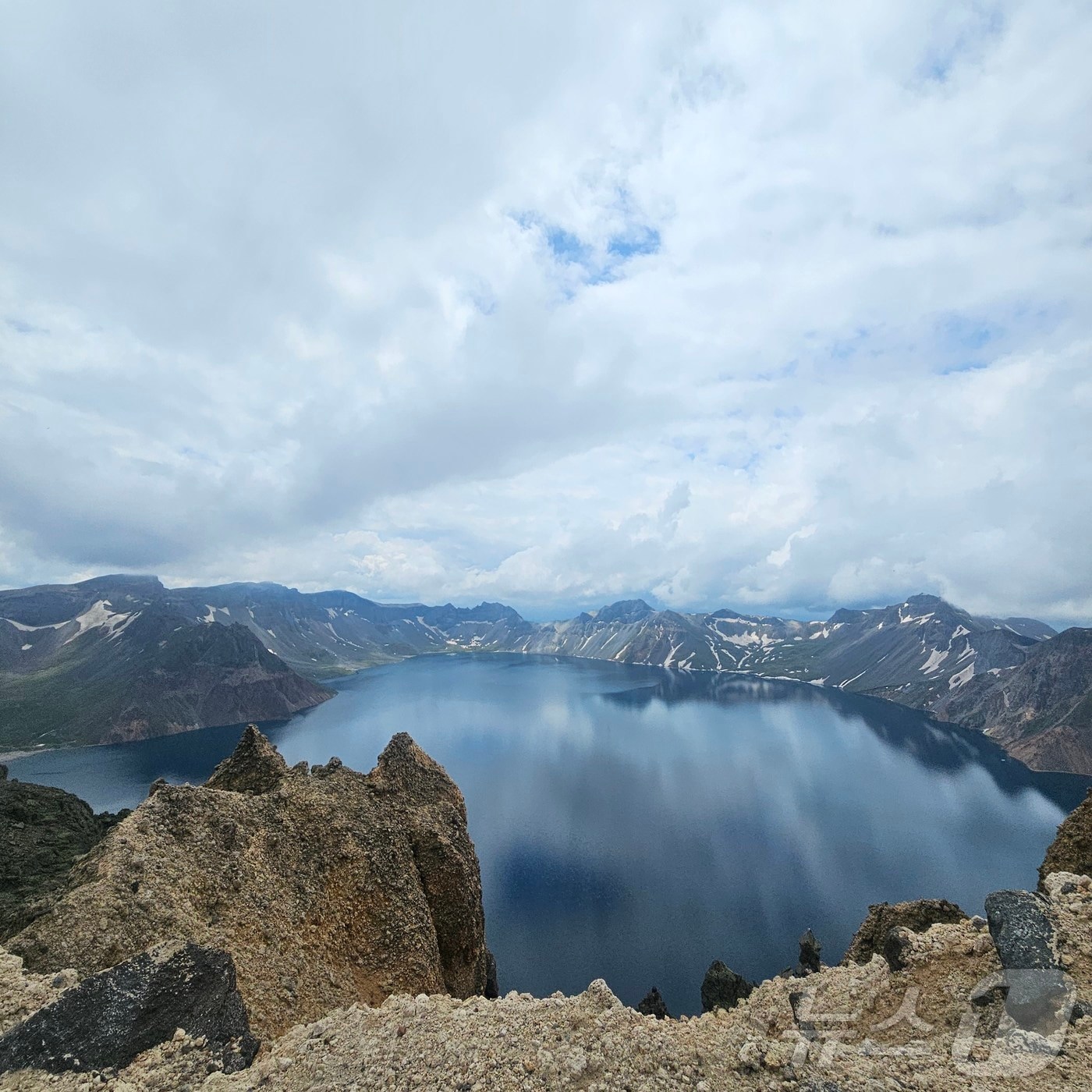 중국 지린성에 위치한 창바이산(백두산) 천지 모습. ⓒ 뉴스1 정은지 특파원