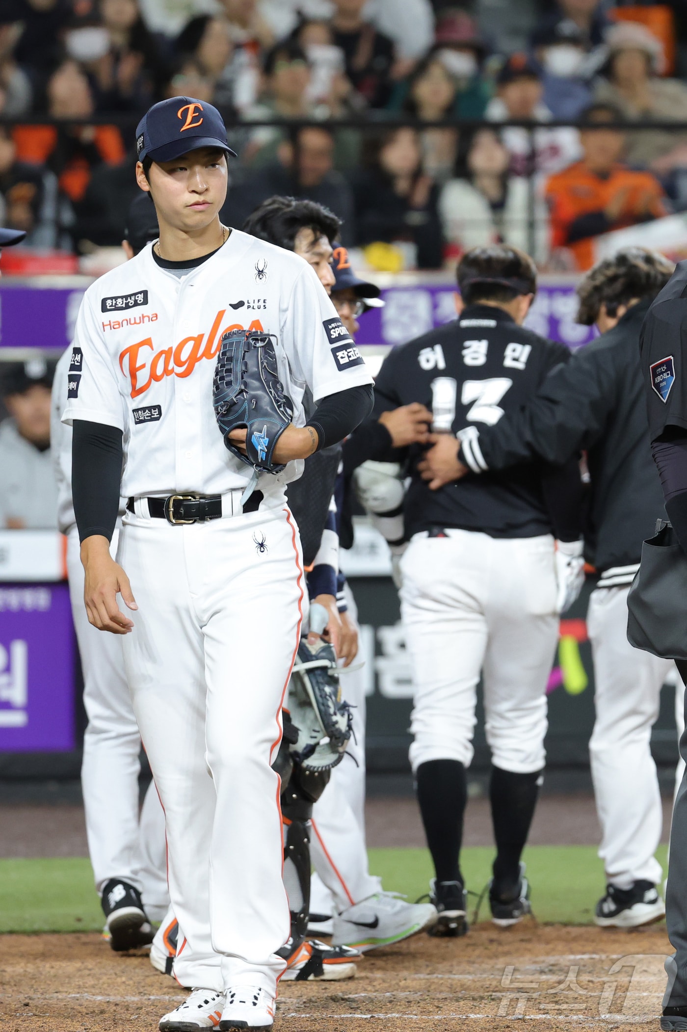 한화 엄상백, KT 허경민 헤드샷 관련 경기 장면