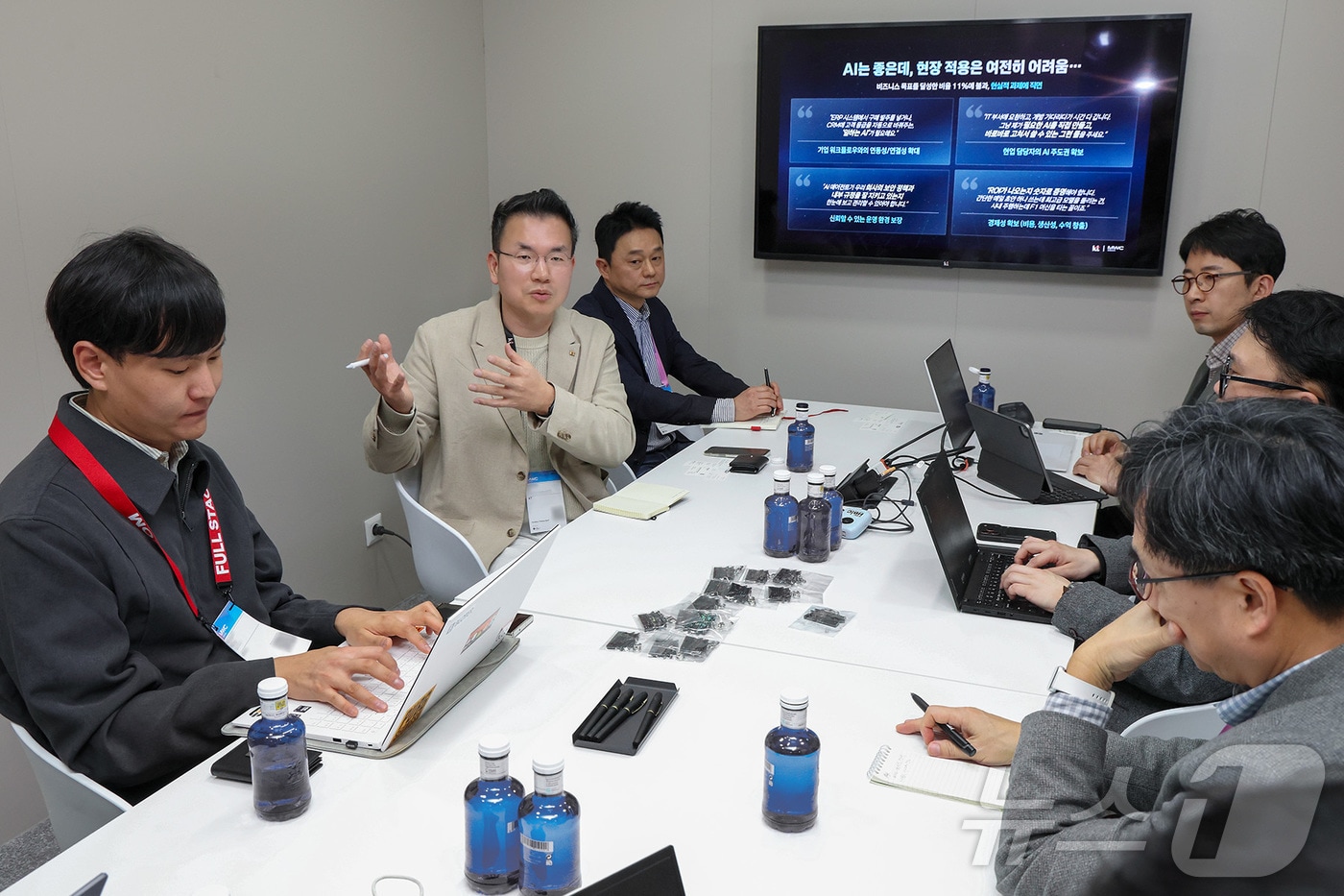 "AI 도입 80%지만 확산은 30%"...KT, '에이전트 빌더'로 AX 공략 - 뉴스 썸네일 이미지