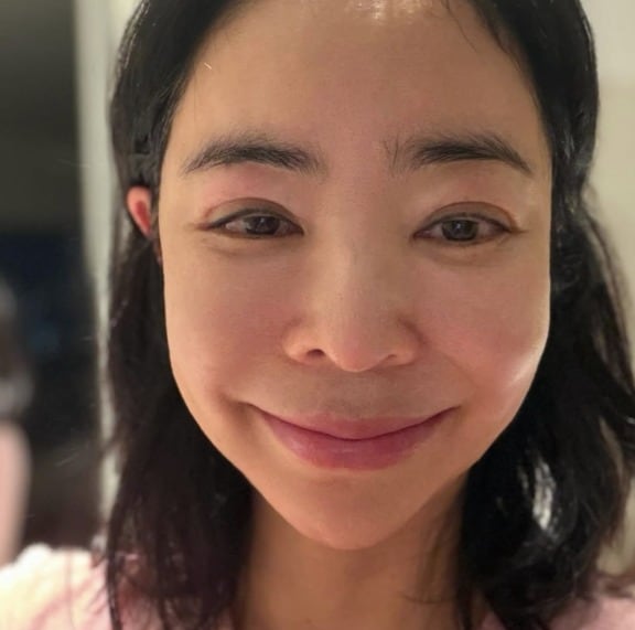 방송인 겸 화가 이혜영 인스타그램