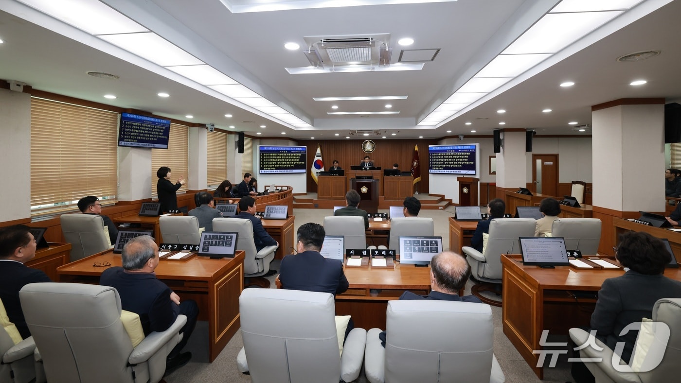 논산시의회는 5일 제2차 본회의를 끝으로 지난 2월 23일부터 11일간의 일정으로 진행된 제270회 임시회 의사일정을 마무리했다.(논산시의회 제공.재판매 및 DB금지)/뉴스1