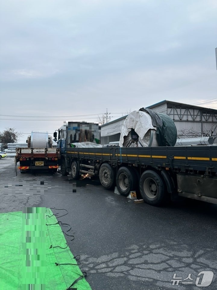  당진 화물차 사고 현장. / 뉴스1