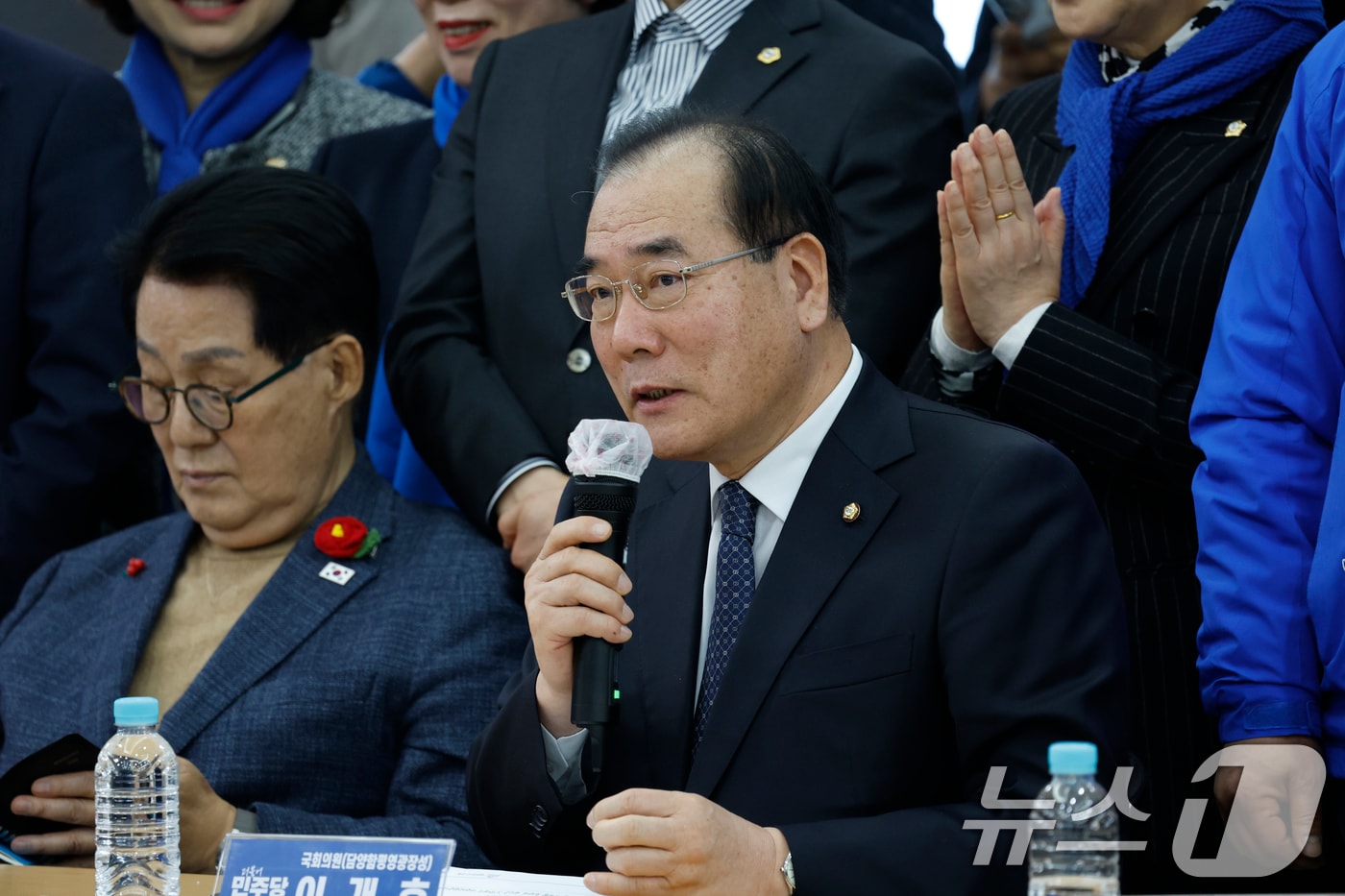 이개호 민주당 의원이 6일 전남 영광군 농협에서 열린 최고위원회의에서 발언을 하고 있다. 2026.3.6 ⓒ 뉴스1 김태성 기자