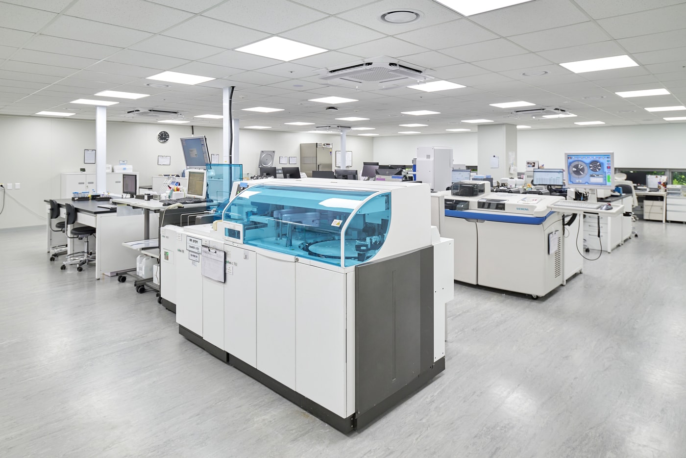 "전국 3500개 동물병원의 선택"...그린벳, 누적검사 100만건 돌파 - 뉴스 썸네일 이미지