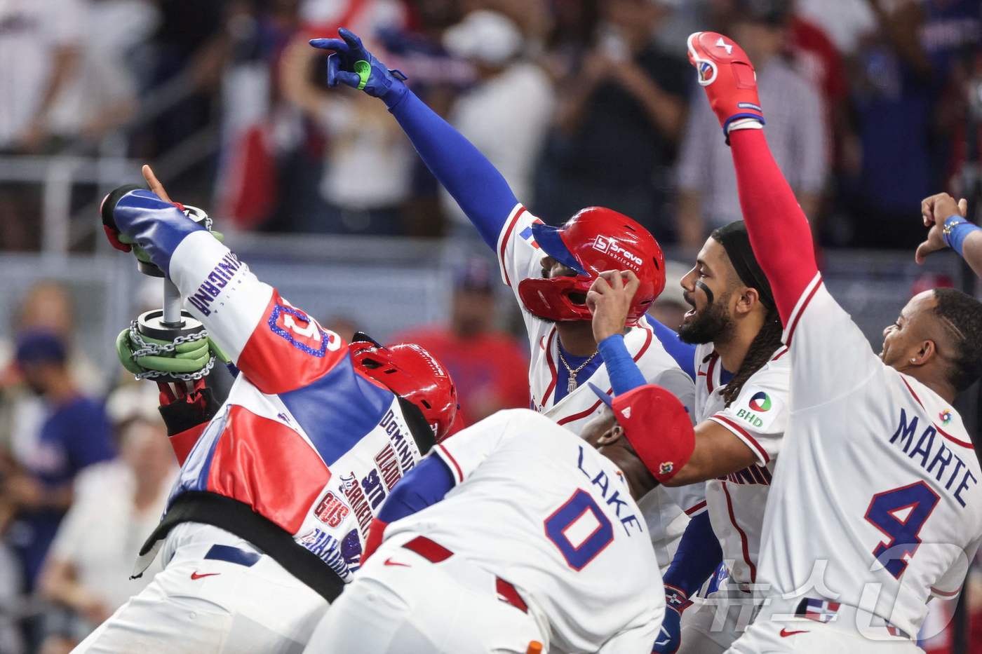 WBC 도미니카공화국 네덜란드전 관련 사진