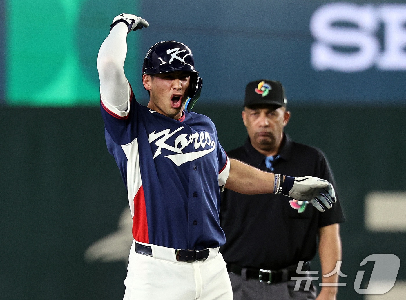 9일 일본 도쿄돔에서 열린 2026 월드베이스볼클래식 조별리그 C조 대한민국과 호주의 경기. 8회초 대한민국 셰이 위트컴이 2루타를 치고 포효하고 있다. 2026.3.9 ⓒ 뉴스1 구윤성 기자