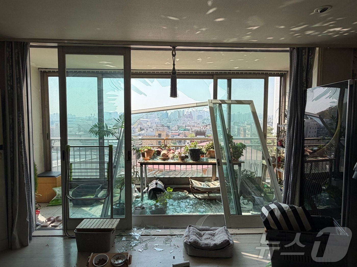 청주 가스폭발 사고 현장 인근 아파트 모습(자료사진)