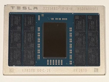 머스크 "인공지능 칩 AI5 설계 완료…삼성전자 지원에 감사"