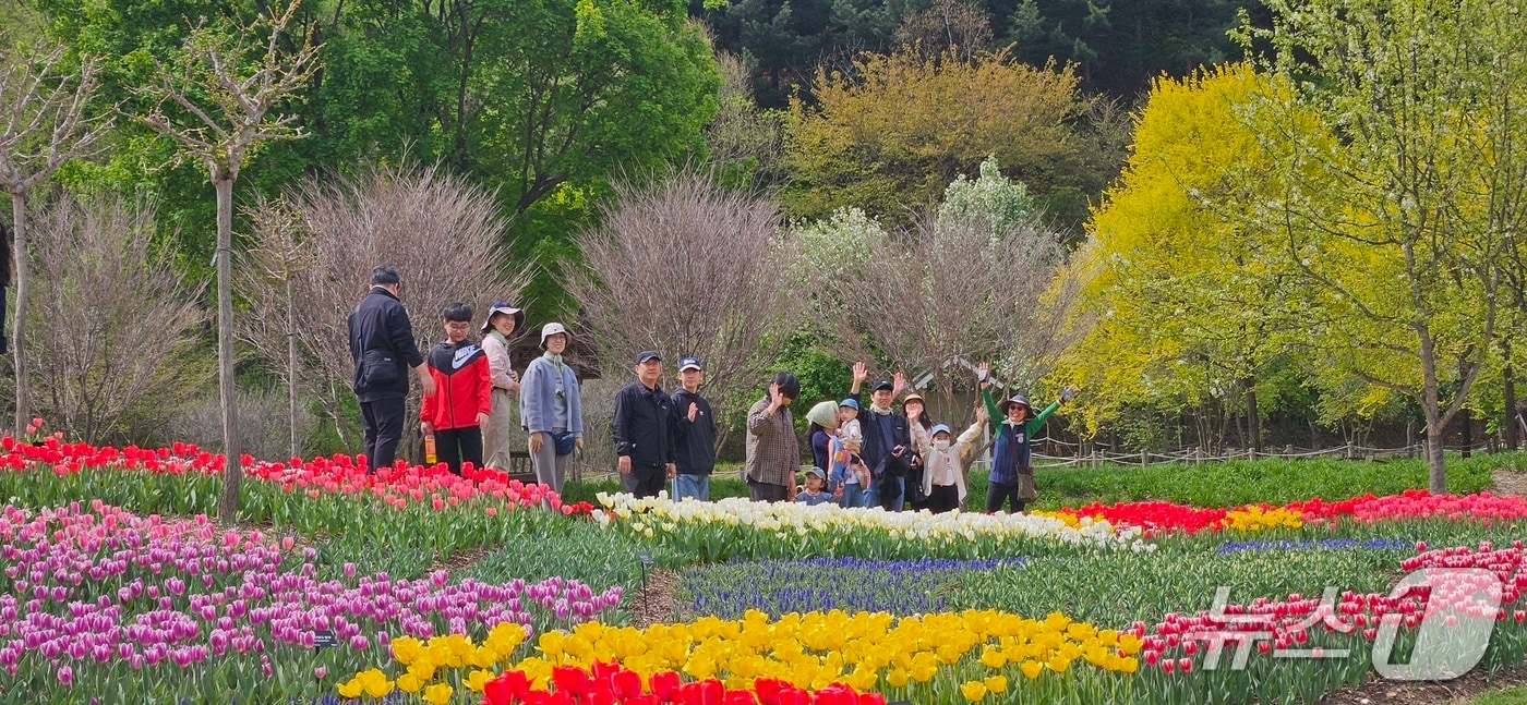 국립백두대간수목원 진입광장(한국수목원정원관리원 제공.재판매 및 DB금지)/뉴스1