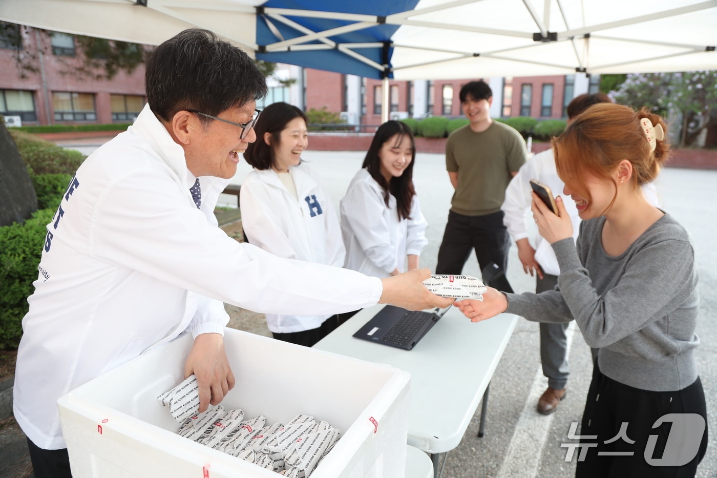 한림성심대, '간식데이' 행사.(한림성심대 제공. 재판매 및 DB금지)/뉴스1