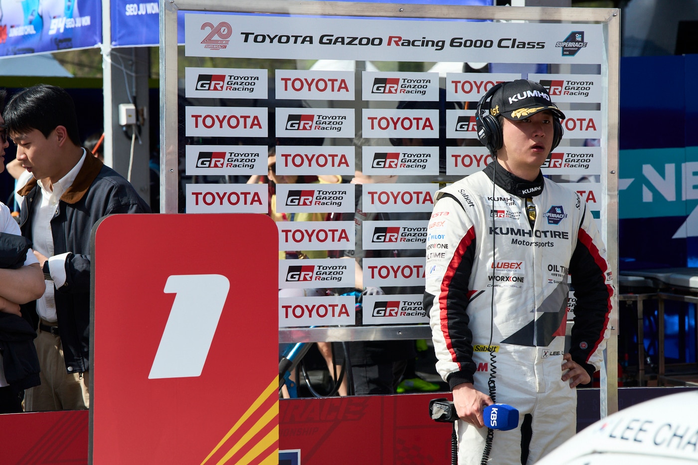 2206 오네 슈퍼레이스 챔피언십 개막전에서 우승한 이창욱(금호 SLM). (슈퍼레이스 제공)