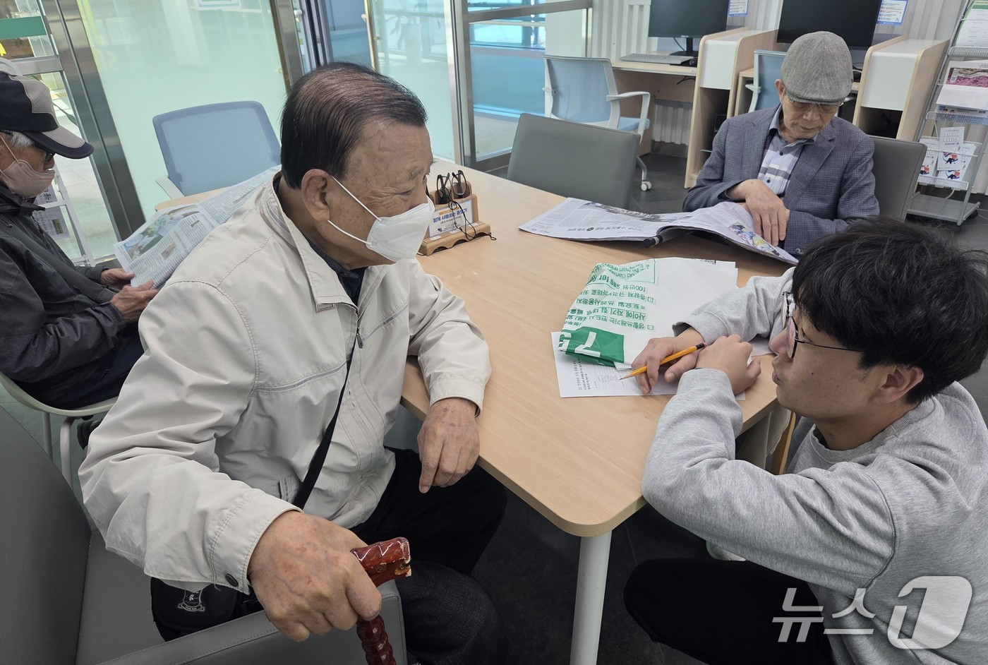 대구 달성군이 사회복지종사자 120여 명을 대상으로 여행 경비를 지원한다.(대구 달성군 제공. 재판매 및 DB금지)