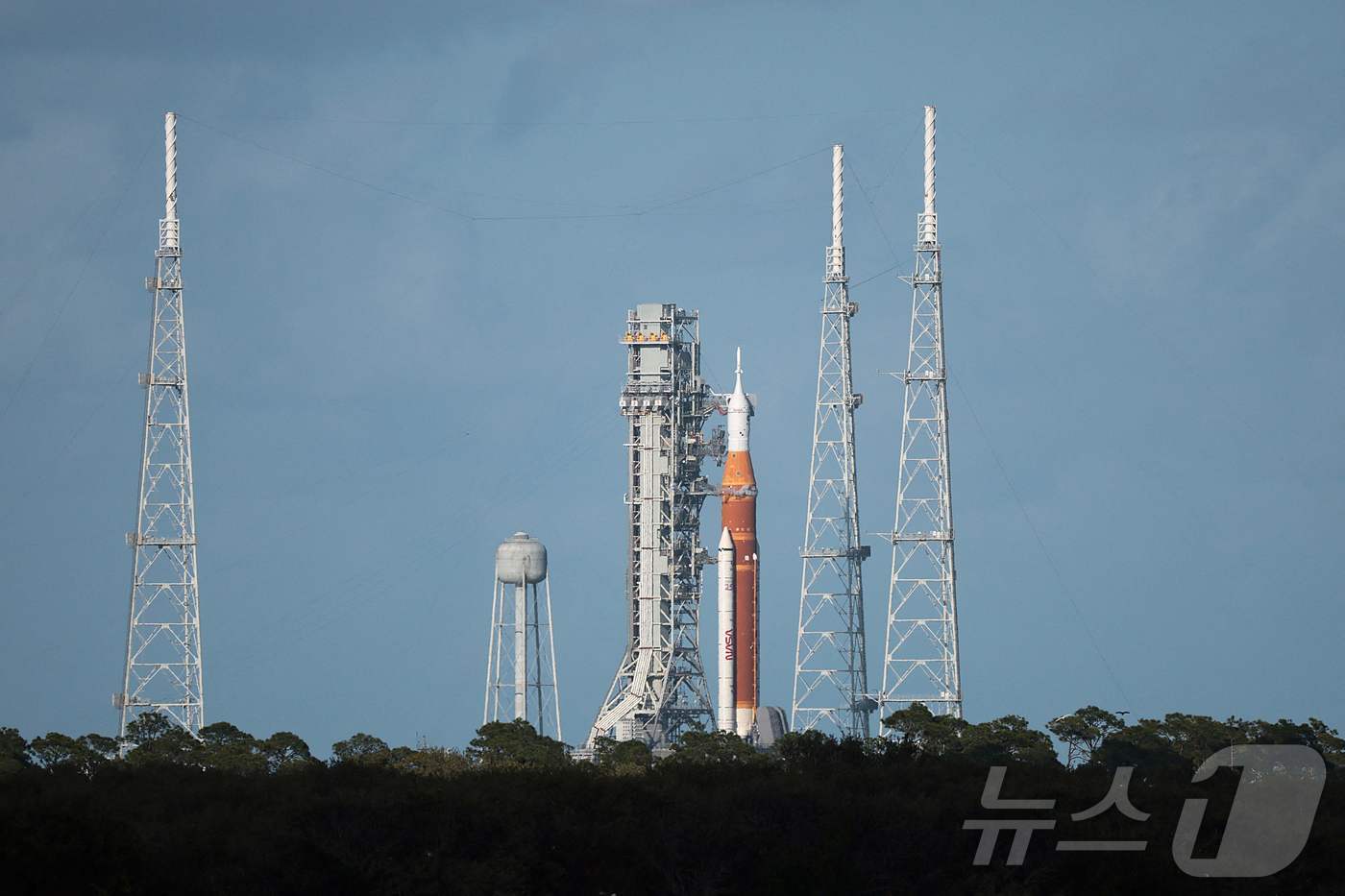 US-ARTEMIS-II-LAUNCHES-MANNED-TEST-FLIGHT-AROUND-THE-MOON ⓒ AFP=뉴스1
