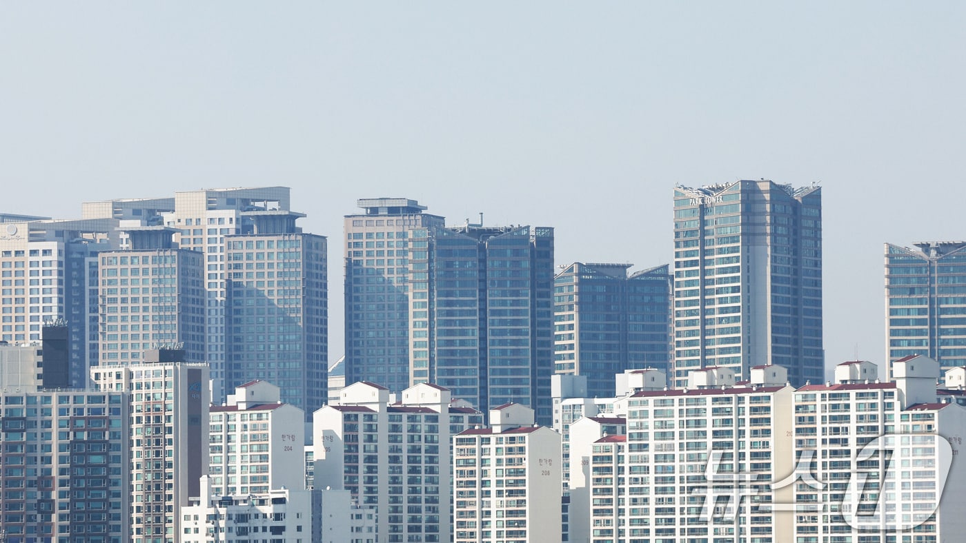 집값 상승으로 기초연금 수급 자격 탈락이 늘었다는 관련 이미지