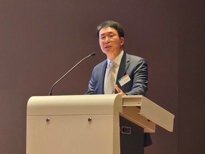 2026 HLB Group IR Day에 참가한 진양곤 HLB그룹 의장이 발표를 진행하고 있다. (HLB그룹 제공)