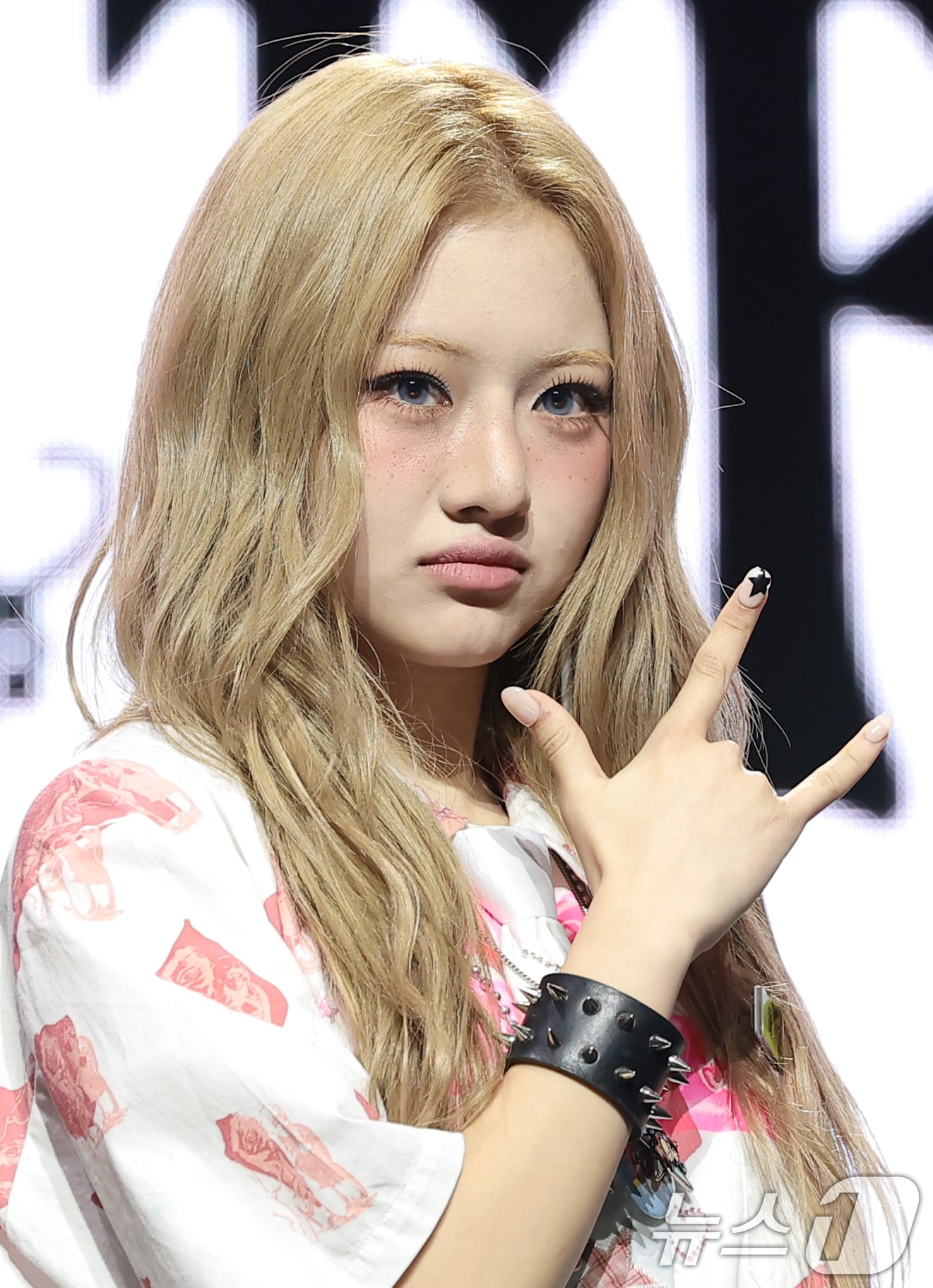 그룹 언차일드(UNCHILD)의 나하은이 21일 서울 용산구 블루스퀘어에서 가진 데뷔 싱글 '위 아 언차일드'(We Are UNCHILD) 발매 쇼케이스에서 포즈를 취하고 있다. 2026.4.21 ⓒ 뉴스1 권현진 기자