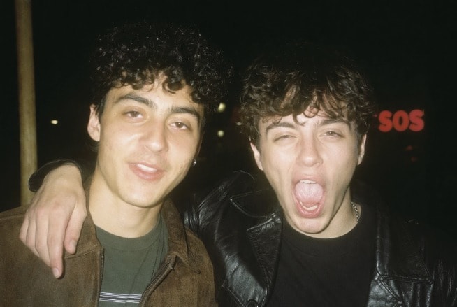 '덕테이프' 정체 공개...공공기관 'hwp' 사용 중지[뉴스잇(IT)쥬] - 뉴스 썸네일 이미지