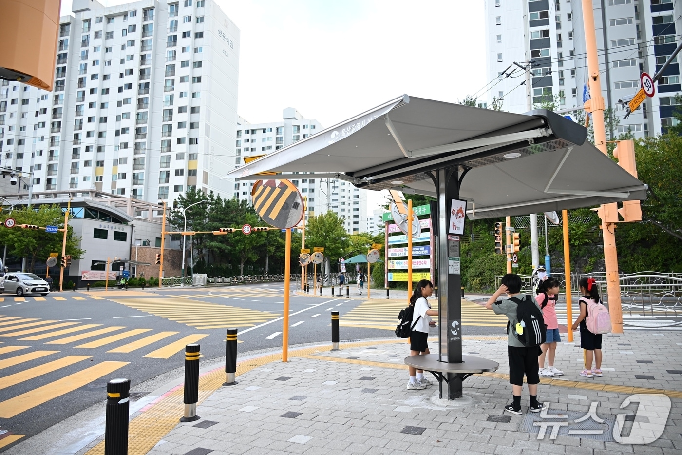 울산 북구 폭염 저감 스마트그늘막(울산 북구 제공. 재판매 및 DB금지)/뉴스1