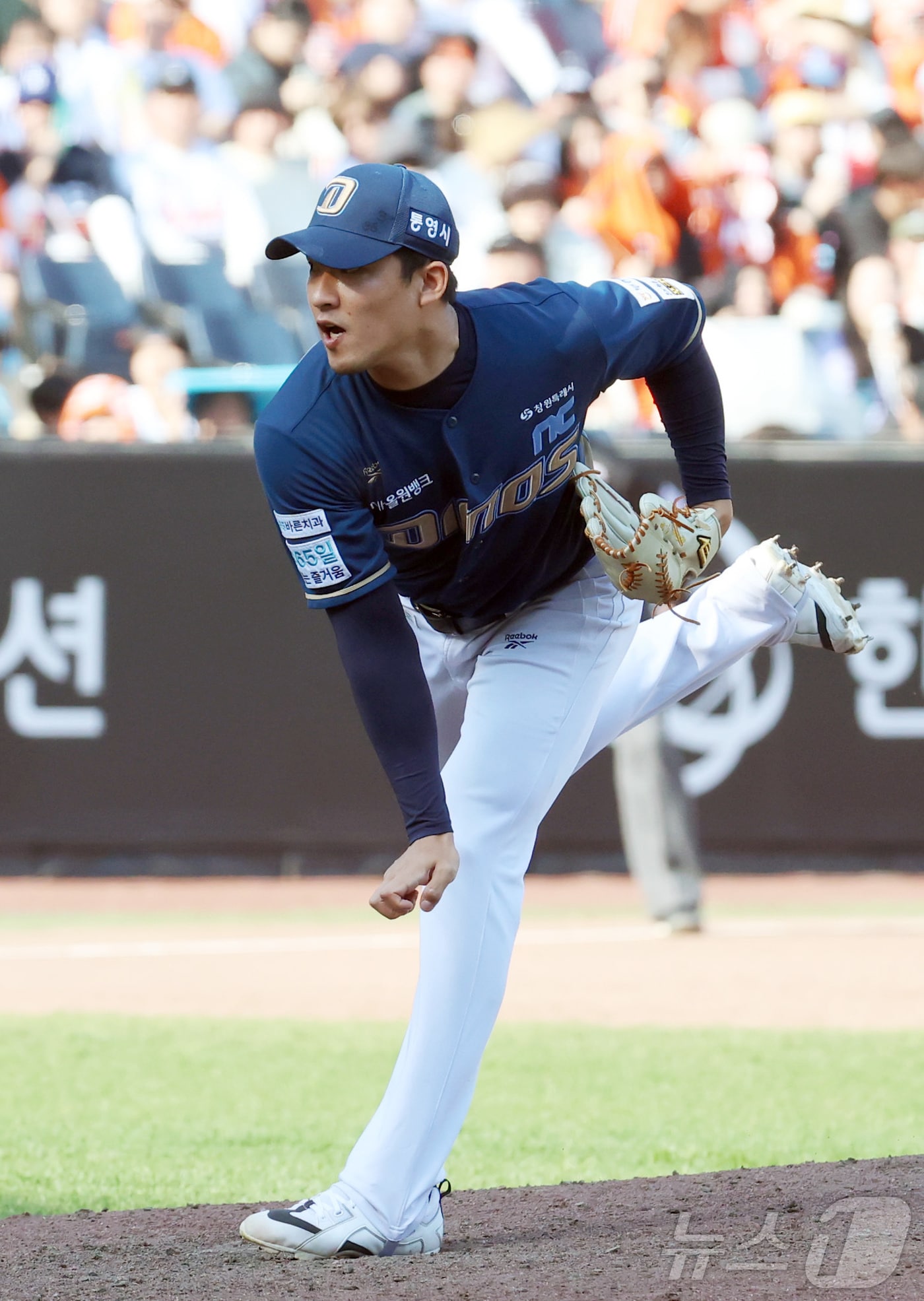 유강남 또 2군행, 연봉 삭감 우려... 미래 불안