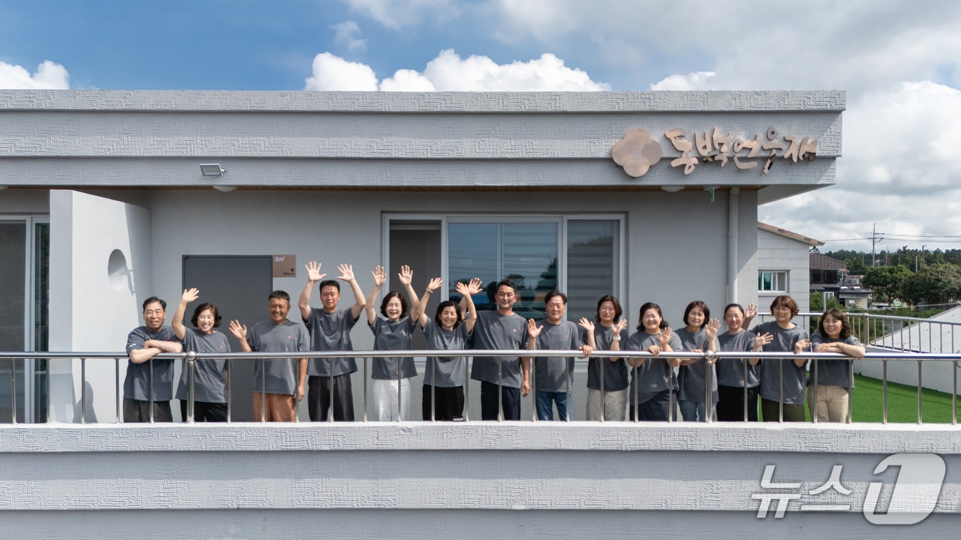 서귀포시 남원읍 신흥2리 동백마을.(제주관광공사 제공. 재판매 및 DB 금지)