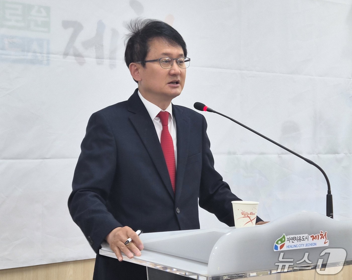 국민의힘 제천시장 선거 2차 예비경선에서 탈락한 이충형 전 중앙당 대변인. 2026.4.27/뉴스1 손도언 기자 