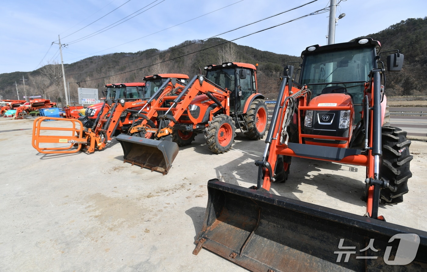 강원 화천군이 운영 중인 농기계 임대 사업소.(화천군 제공, 재판매 및 DB금지)