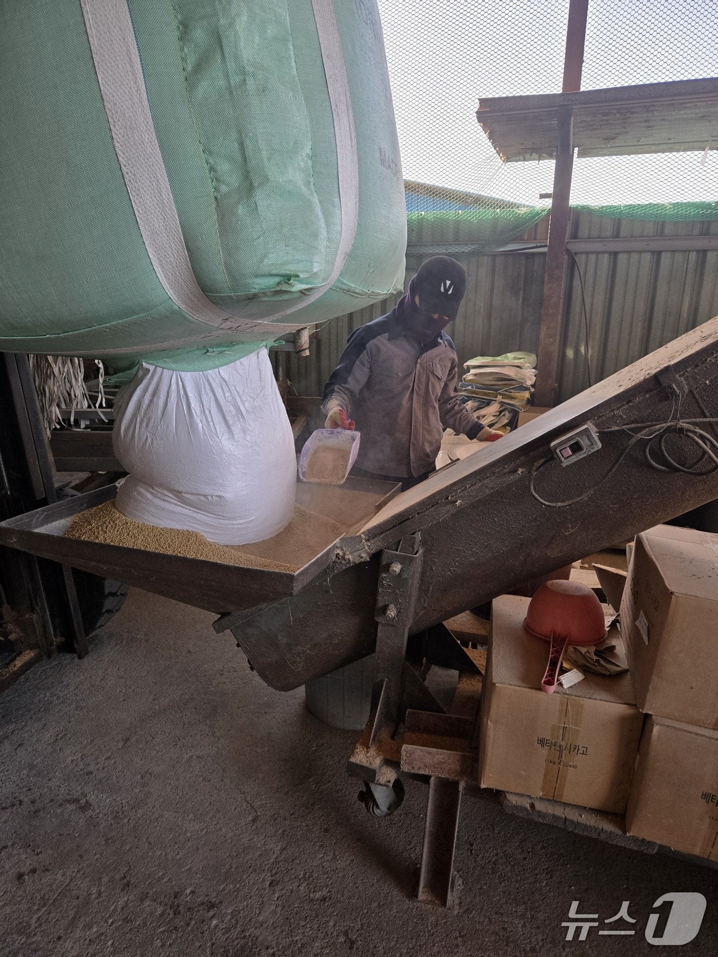 전북 임실군이 양돈 축사 악취 문제를 막기 위해 '악취저감제' 공급 사업을 추진한다.(임실군제공. 재판매 및 DB금지)2026.4.27/뉴스1