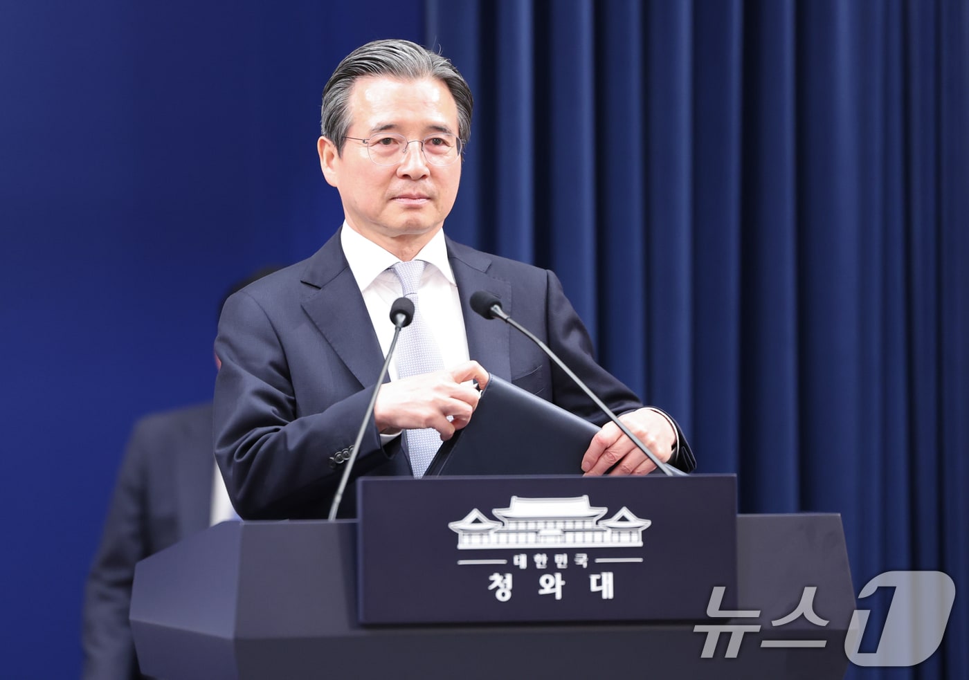 김용범 정책실장 관련 사진