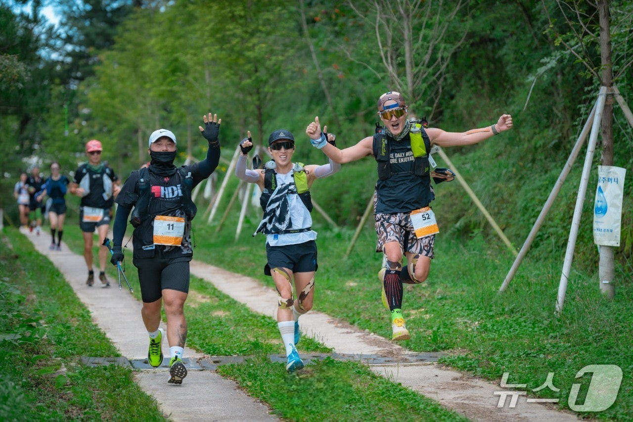 전북 장수군에서 '한국의 샤모니'를 지향하는 '제7회 장수트레일레이스'가 3일 개막했다. 지난해 행사 자료사진(장수군 제공. 재판매 및 DB금지)2026.4.3/뉴스1