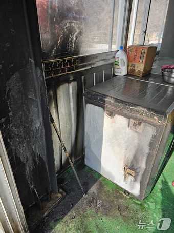 강원 횡성 청일면 춘당리 화재 현장.(강원도소방본부 제공, 재판매 및 DB금지)