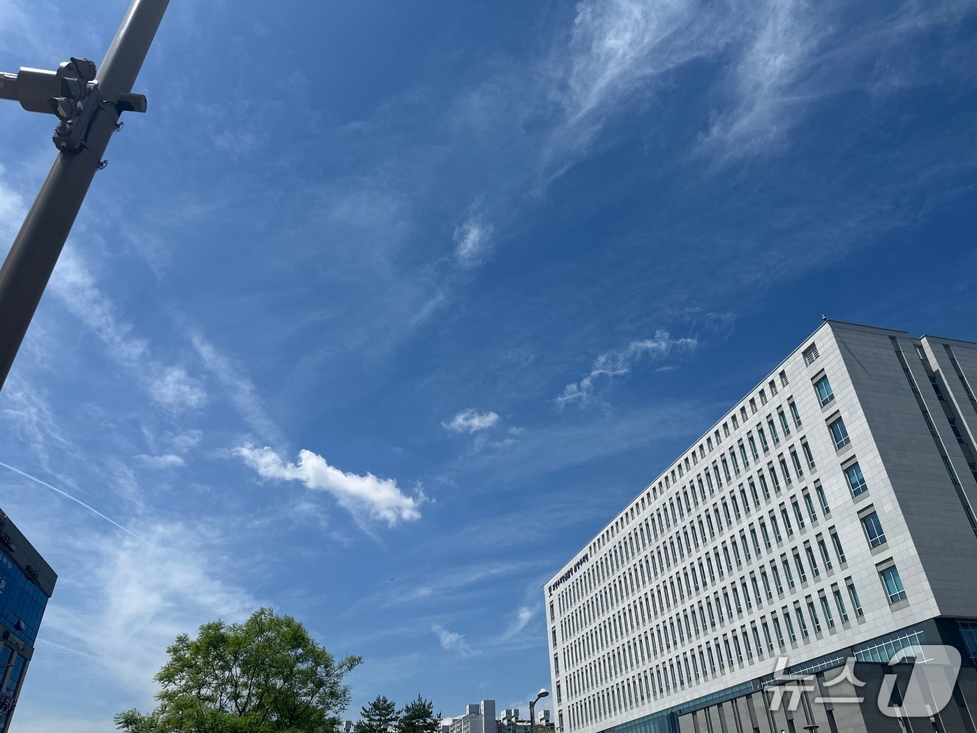 지난 29일 맑은 하늘 아래 경기 남양주시 다산동 남양주 법조타운 전경. /뉴스1 이상휼 기자