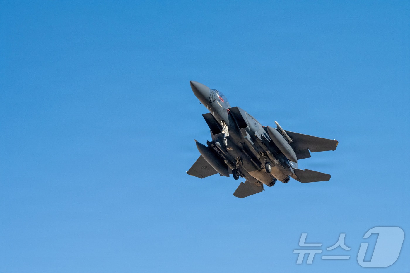 미 공군 F-15 전투기 ⓒ 로이터=뉴스1