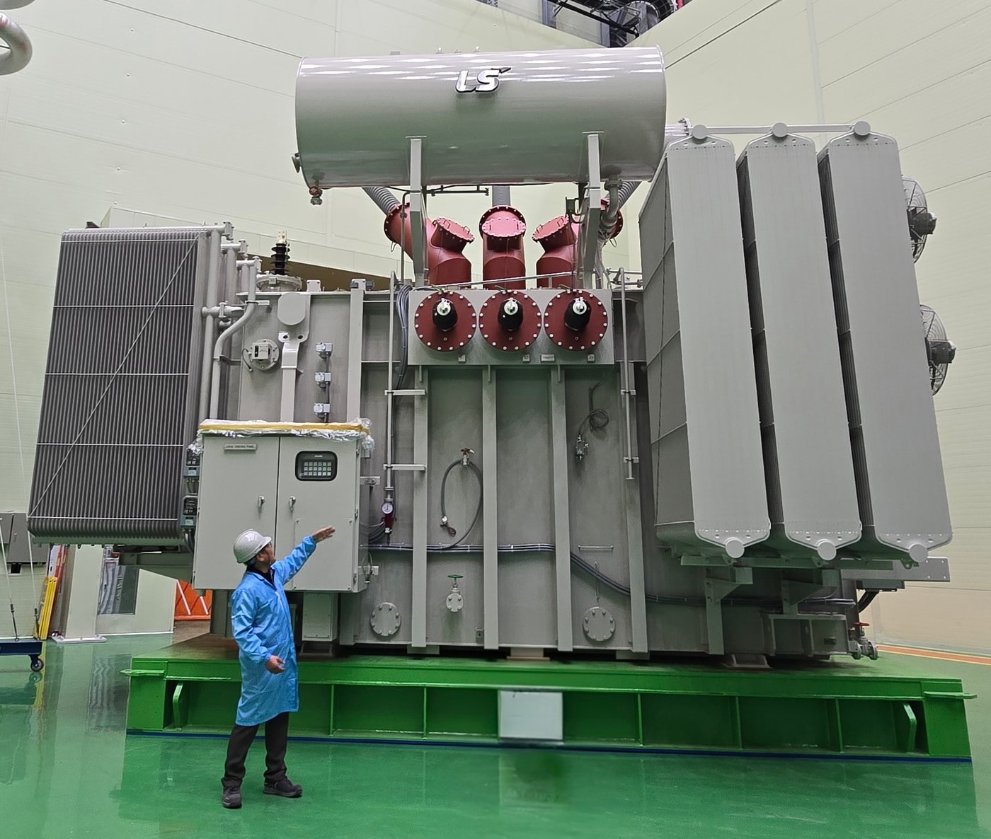 LS일렉트릭, 북미 AI 데이터센터에 1000억 규모 초고압 변압기 공급