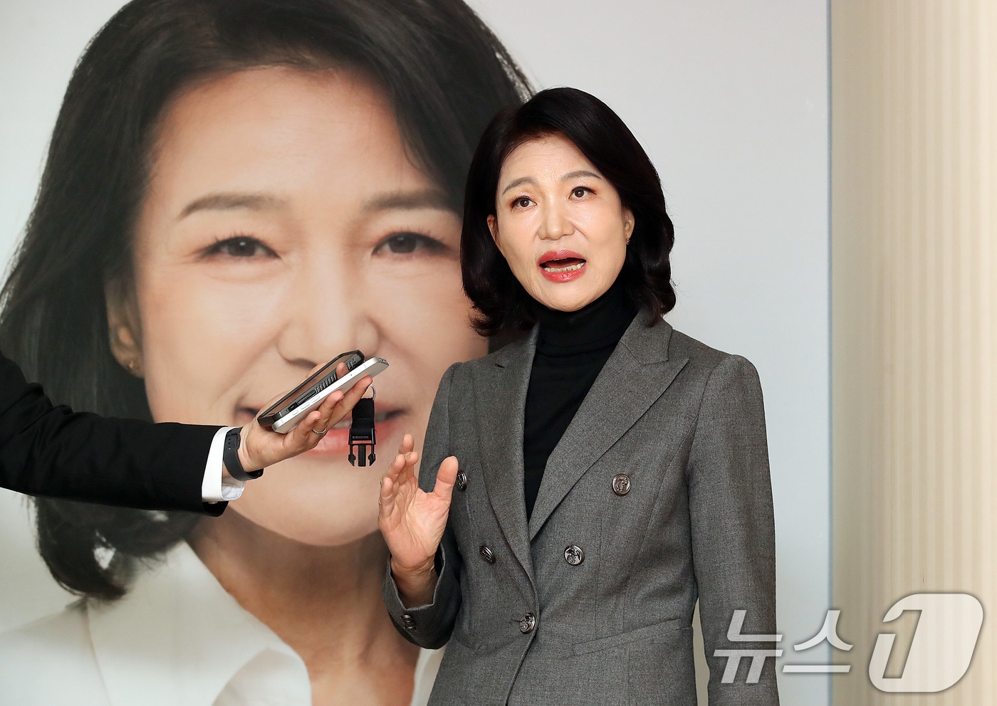 6·3 지방선거 대구시장 출마를 선언한 이진숙 전 방통위원장이 6일 대구 중구 선거사무소에서 공천 배제(컷오프) 등 자신의 입장을 밝히고 있다. 2026.4.6 ⓒ 뉴스1 공정식 기자