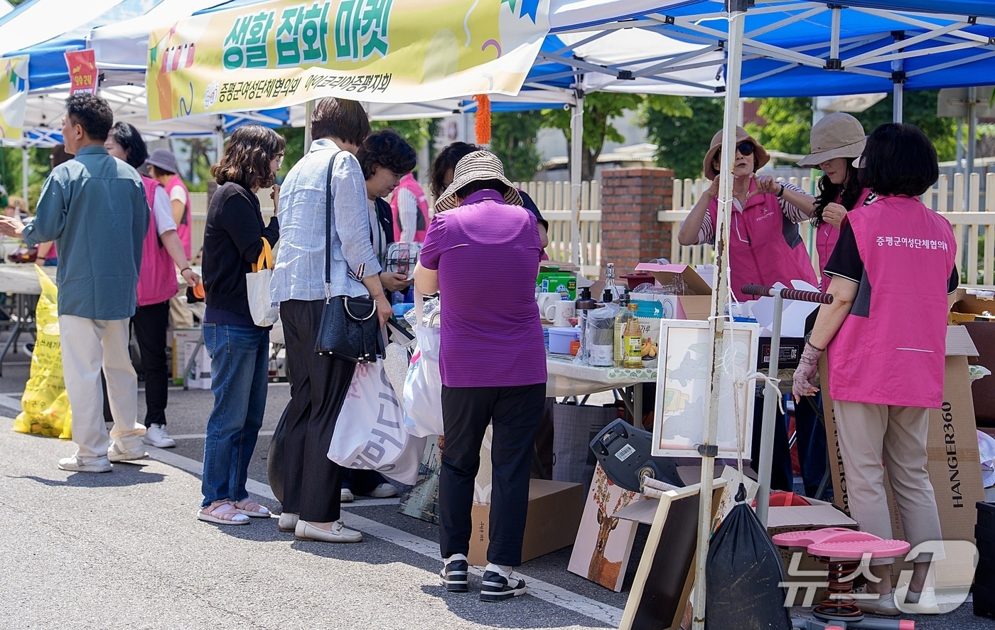 증평군 양성평등기금 지원사업' 우리 함께 아나바다' 진행 모습.(증평군 제공. 재판매 및 DB금지)