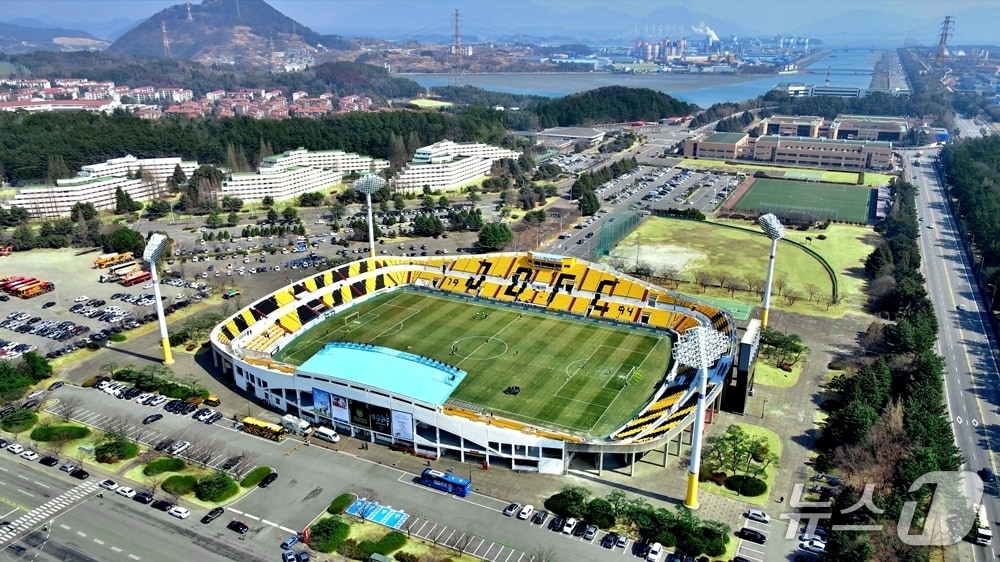 광양축구전용구장 전경. (전남드래곤즈 제공. 재판매 및 DB금지)
