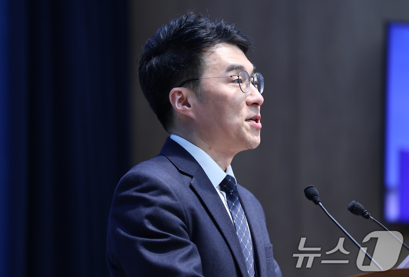 김남국 전 의원이 9일 서울 여의도 국회에서 안산갑 국회의원 보궐선거 출마선언 기자회견을 하고 있다. 2026.4.9 ⓒ 뉴스1 김도우 기자