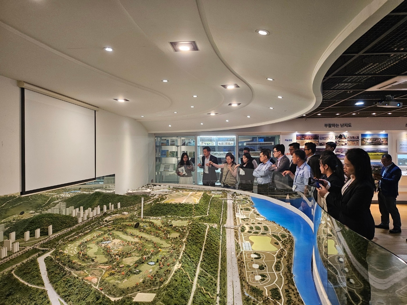 난지도 이야기관