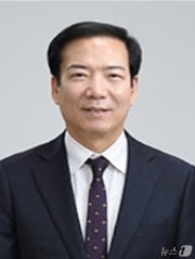 1일 국민의힘 경남도당 공천관리위원회는 기초단체장 거창군수 후보에 구인모 현 거창군수를 공천하는 등 기초단체장, 광역·기초의원 공천결과를 발표했다. 사진은 구인모 거창군수 후보 (도당 제공. 재판매 및 DB금지)