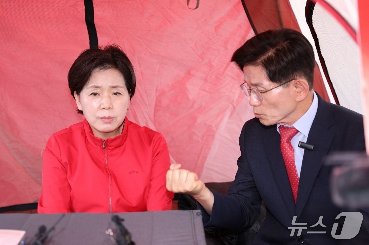 양향자 국민의힘 경기도지사 후보와 김문수 전 국민의힘 대선 후보.(양 후보 캠프 제공. 재판매 및 DB금지)