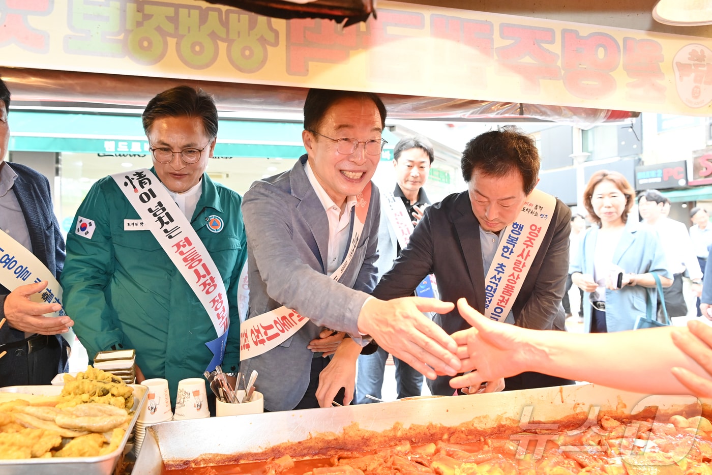 임종식 경북교육감 후보는 20일 지역경제 활성화와 교육공동체 회복을 위해 ‘학교와 지역이 함께하는 경북형 상생교육 프로젝트’를 추진하겠다고 밝혔다. /뉴스1