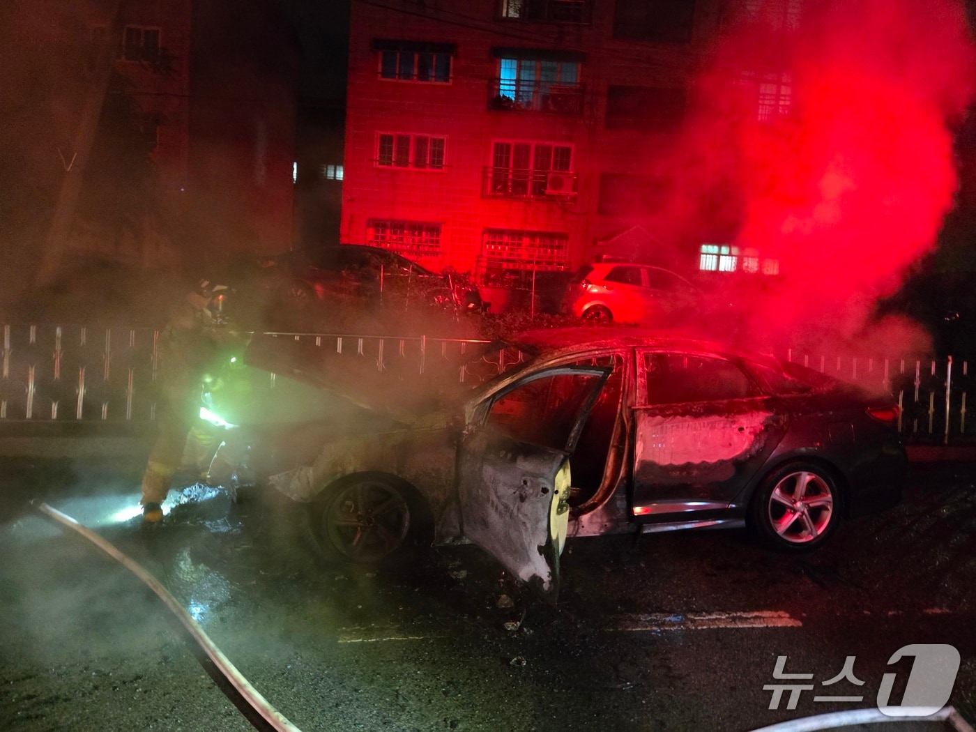 서산 음암면 도당리 차량 화재 현장. (서산소방서 제공, 재판매 및 DB금지) / 뉴스1
