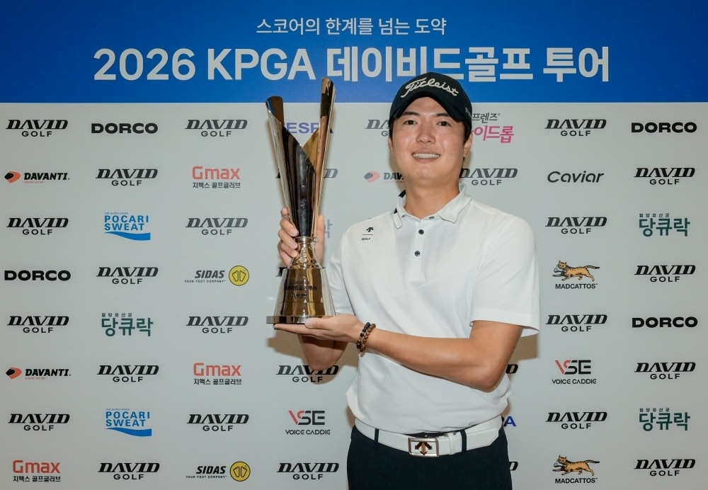 프로 첫 우승을 차지한 안승주 (KPGA 제공)