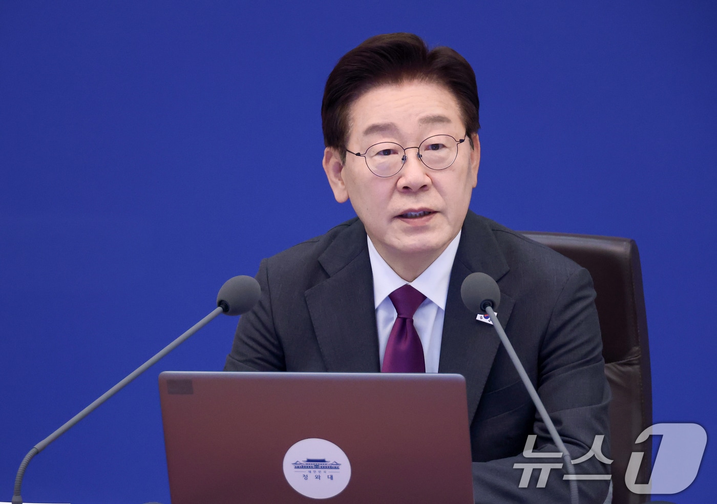 이재명 대통령이 21일 청와대에서 열린 수석보좌관회의에서 발언을 하고 있다. (청와대통신사진기자단) 2026.5.21 ⓒ 뉴스1 이재명 기자
