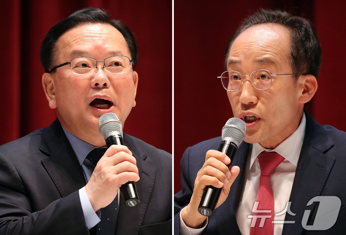김부겸 더불어민주당 대구시장 후보(왼쪽)와 추경호 국민의힘 대구시장 후보가 22일 오후 대구 동구 봉무동 대구텍스타일 콤플렉스에서 열린 대구 사회복지유권자연맹 초청 대담회에서 사회복지사들이 요청한 8대 핵심 공약에 대해 답하고 있다. 2026.5.22 ⓒ 뉴스1 공정식 기자