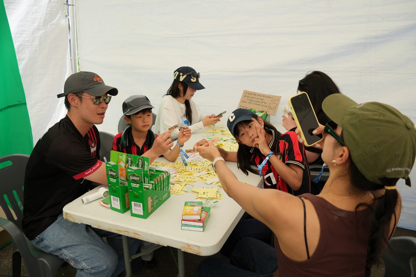 대원제약 상처치료밴드 큐어반, 국내 최대 락 밴드 축제 '피크 페스티벌 2026' 참가. (대원제약 제공)