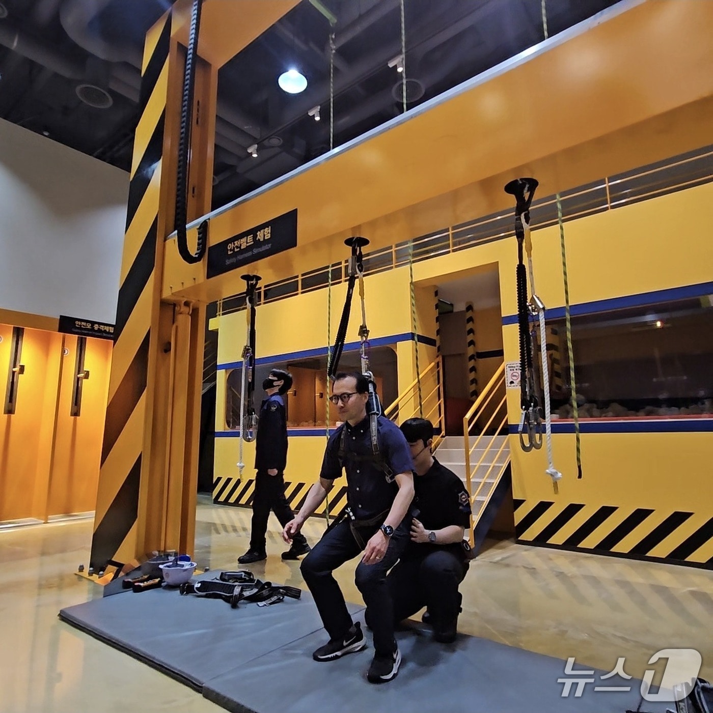 울산지방법원 제3형사단독은 울산 북구 울산안전체험관에서 산업안전교육을 받았다고 27일 밝혔다.(울산지방법원 제공. 재판매 및 DB금지)/뉴스1