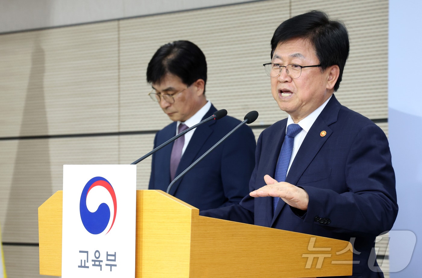 직업계고 학점으로 전문학사 딴다...교육부, 선도대학 5곳 선정 - 뉴스 썸네일 이미지